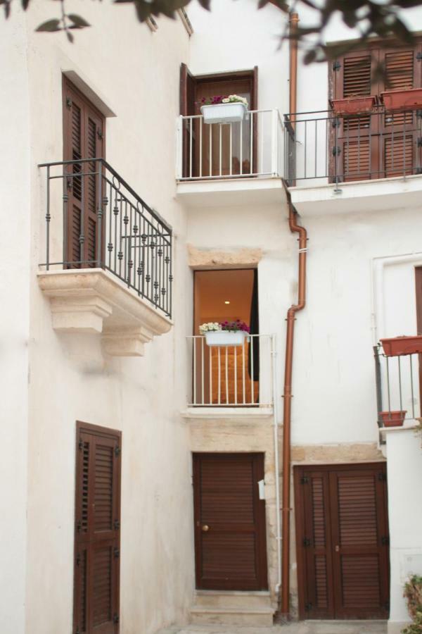Old Tuff Apartments Polignano a Mare Kültér fotó